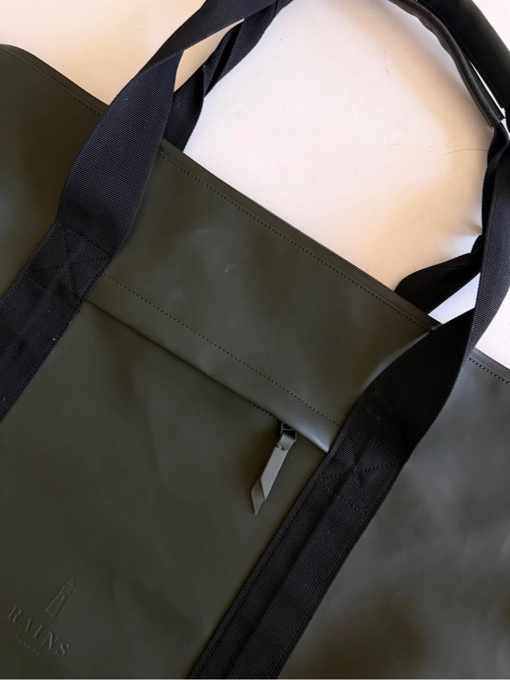 RAINS Large Weekend Waterproof Tote in Green